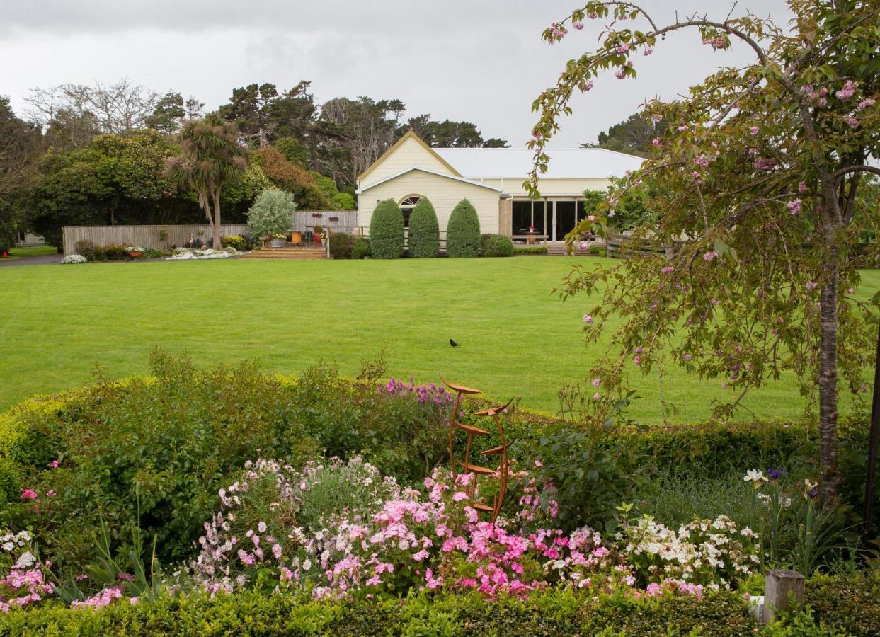 Tairoa Lodge Hawera Eksteriør billede